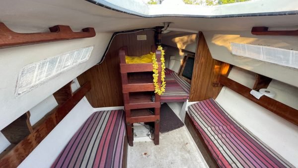 Chris Craft 57' Constellation 1967 Classic Yacht Custom Pilot House - Image 9