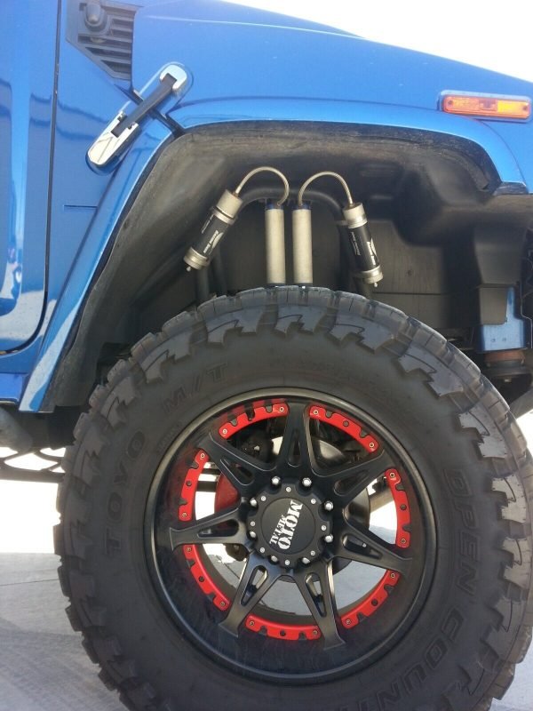 Mastercraft X80 Wakeboard Boat w/ Custom Hummer H2 w/ tons of toys & Waverunner - Image 5