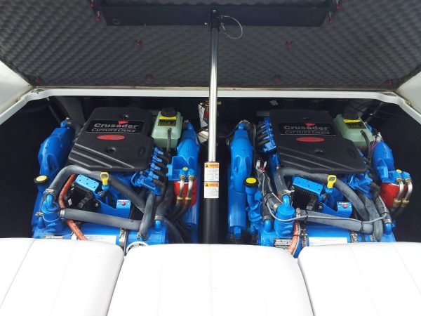 Mastercraft X80 Wakeboard Boat w/ Custom Hummer H2 w/ tons of toys & Waverunner - Image 6