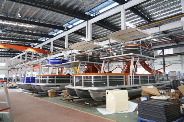 Kinocean Series 2022 New Pontoon Boats Custom Saltwater Fishing Boat Cruising Yacht - Image 5